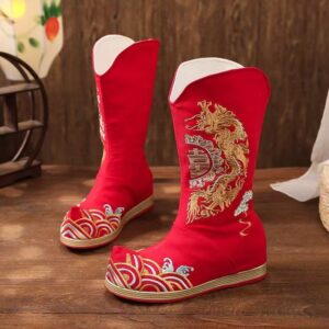 Handmade dragon pattern boots, wedding shoes